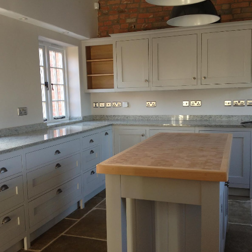 white kitchen fitted by valleybuild